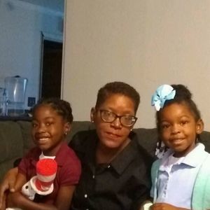 Meet your Posher, Deborah